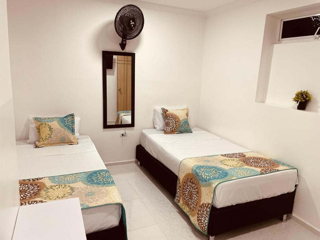 Hotel Eterna Primavera Medellín Dış mekan fotoğraf