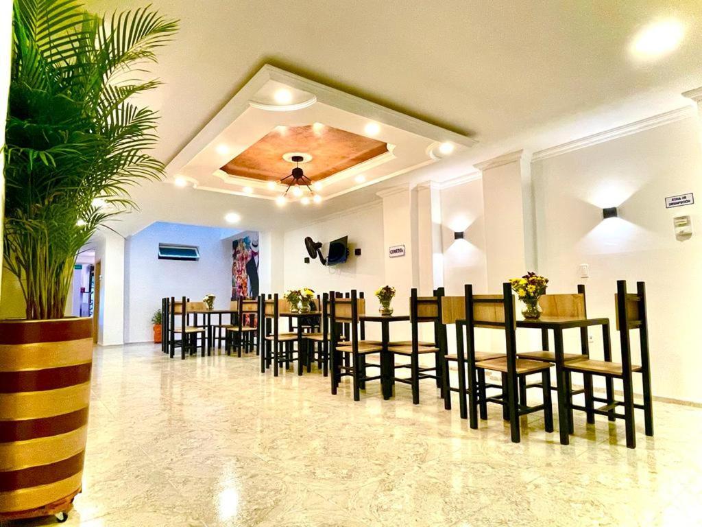 Hotel Eterna Primavera Medellín Dış mekan fotoğraf