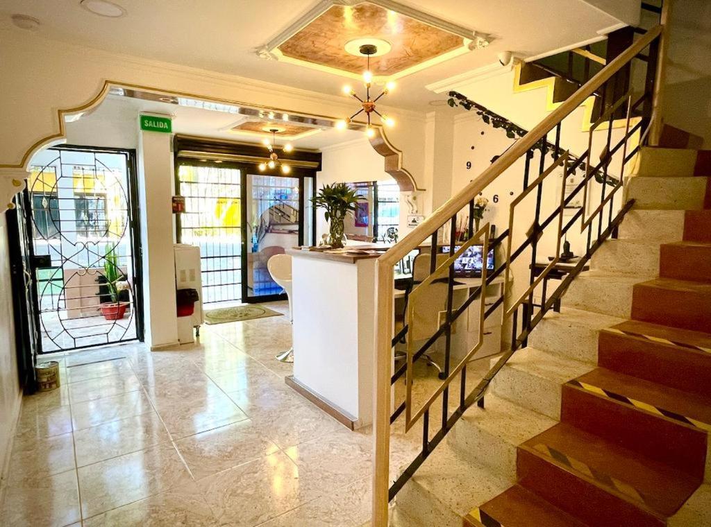 Hotel Eterna Primavera Medellín Dış mekan fotoğraf