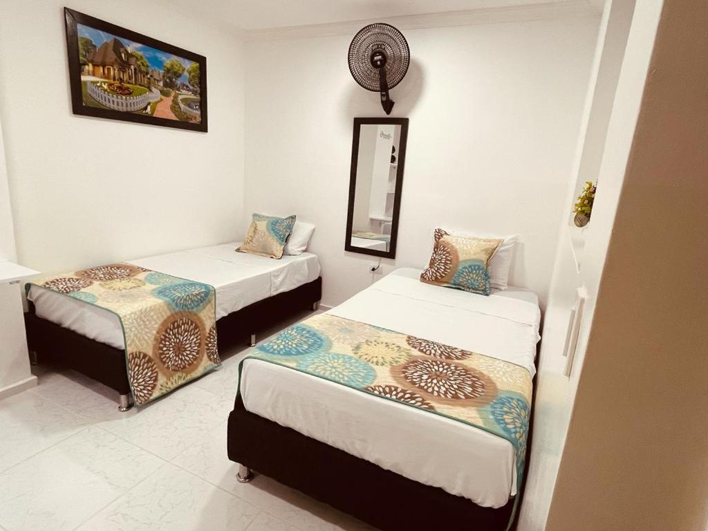Hotel Eterna Primavera Medellín Dış mekan fotoğraf