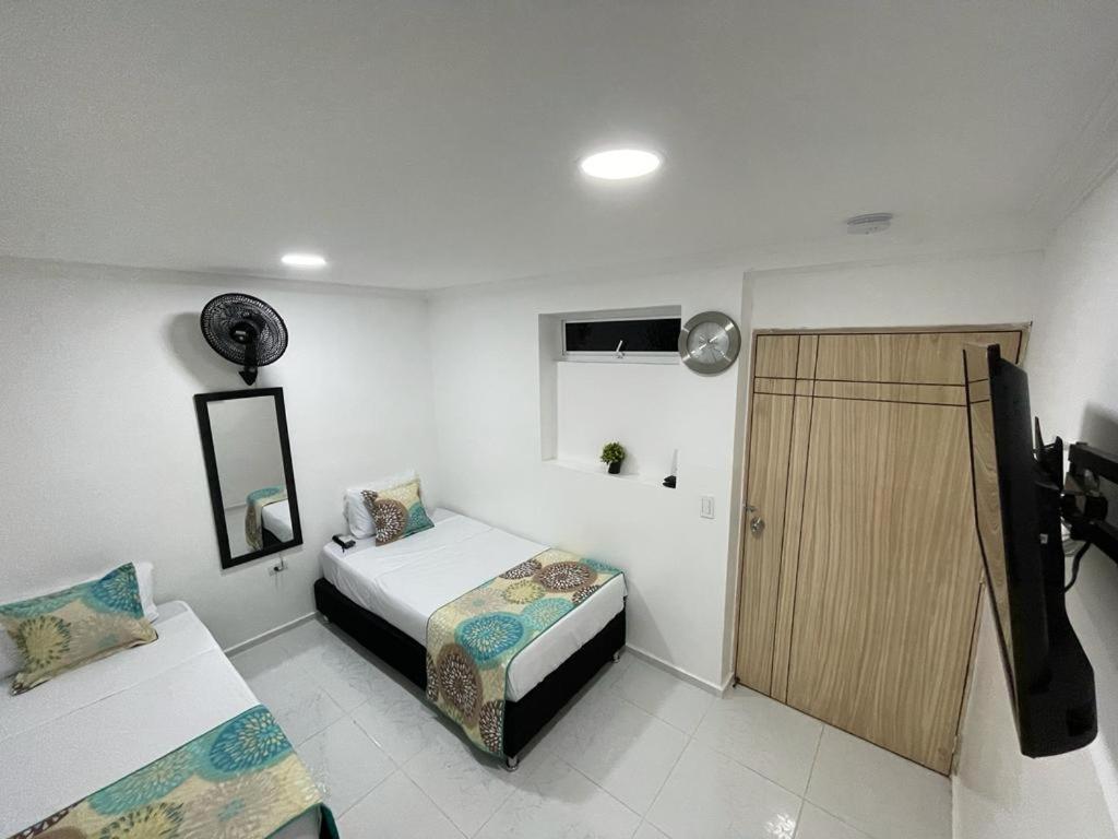 Hotel Eterna Primavera Medellín Dış mekan fotoğraf