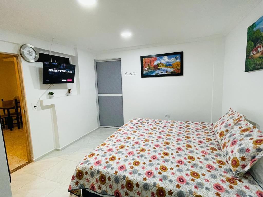 Hotel Eterna Primavera Medellín Dış mekan fotoğraf