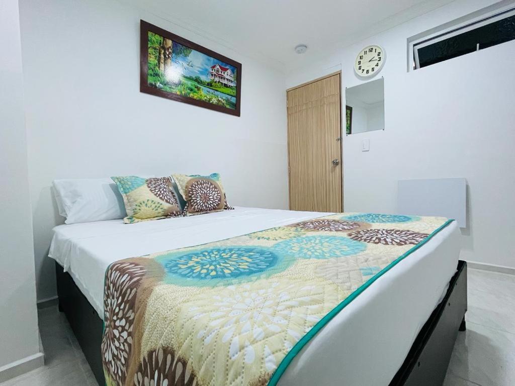 Hotel Eterna Primavera Medellín Dış mekan fotoğraf